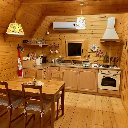 Zlotek Chalet